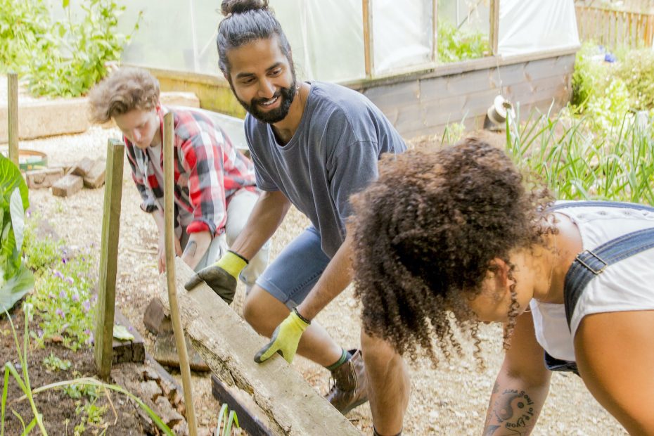 Spreading the gift of giving through a mobile app: Where to Give Today